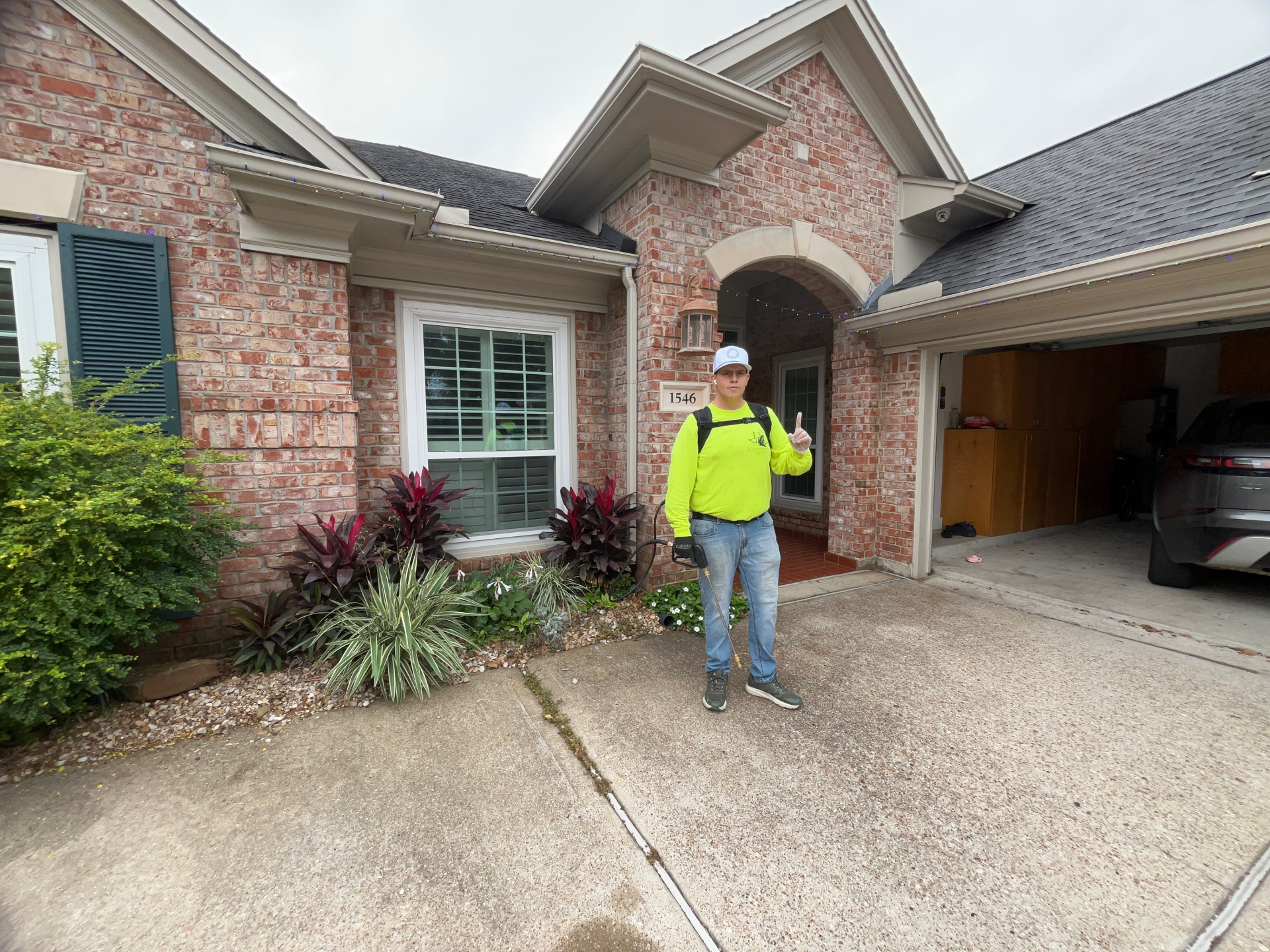 Adrian Martinez, Owner of Local Pest Control